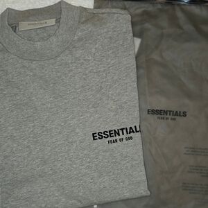 Fear of God ESSENTIALS T-Shirt Dark Oatmeal
